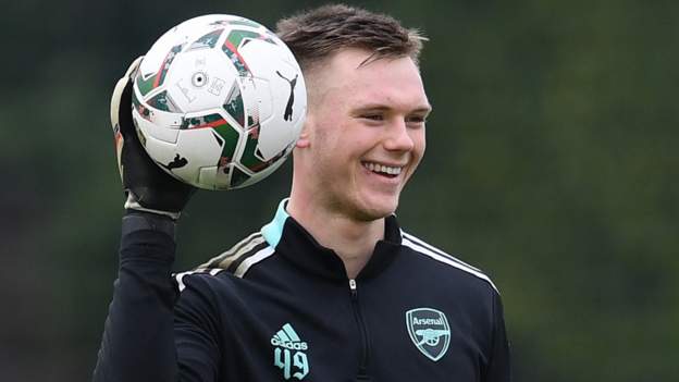 Karl Hein: Reading sign Arsenal's Estonia goalkeeper on loan