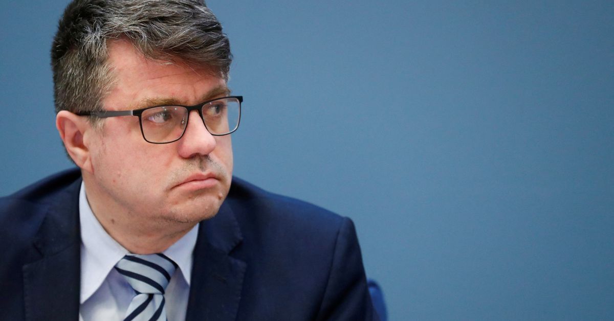 Estonia aims to stop most Russians from entering country within weeks -minister